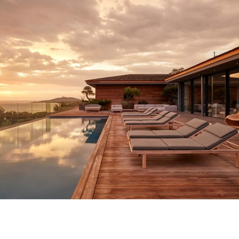 天海之間的KEBONY 木質露台，沐浴在地中海永恆的光芒中