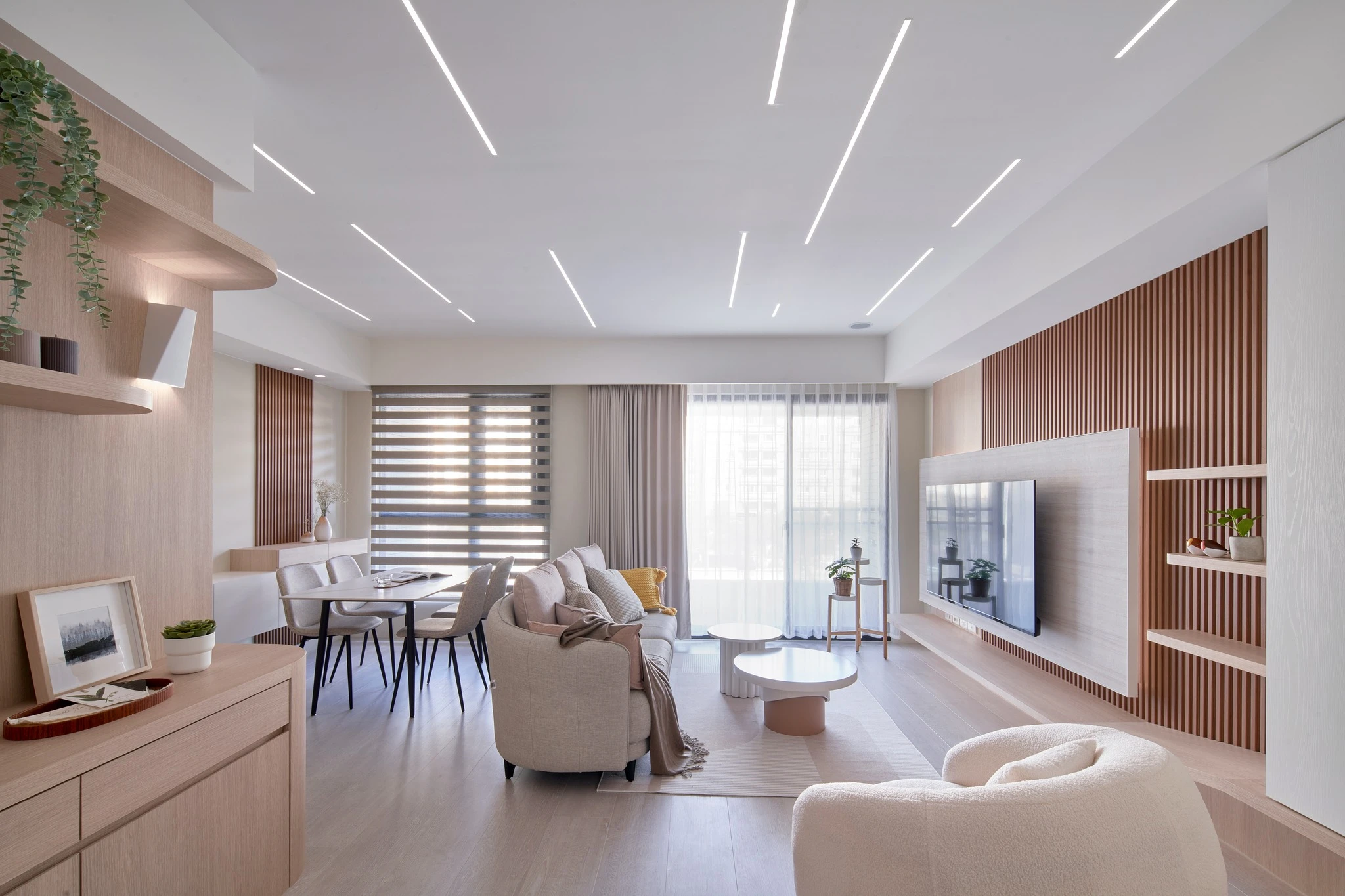 線引｜光影交錯的溫潤無印居所，收藏母女倆的環遊世界夢 - 新北室內裝潢｜林口室內設計