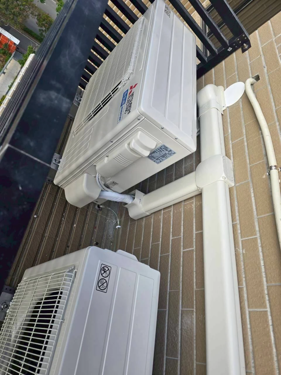 配合裝潢全戶使用三菱電機空調