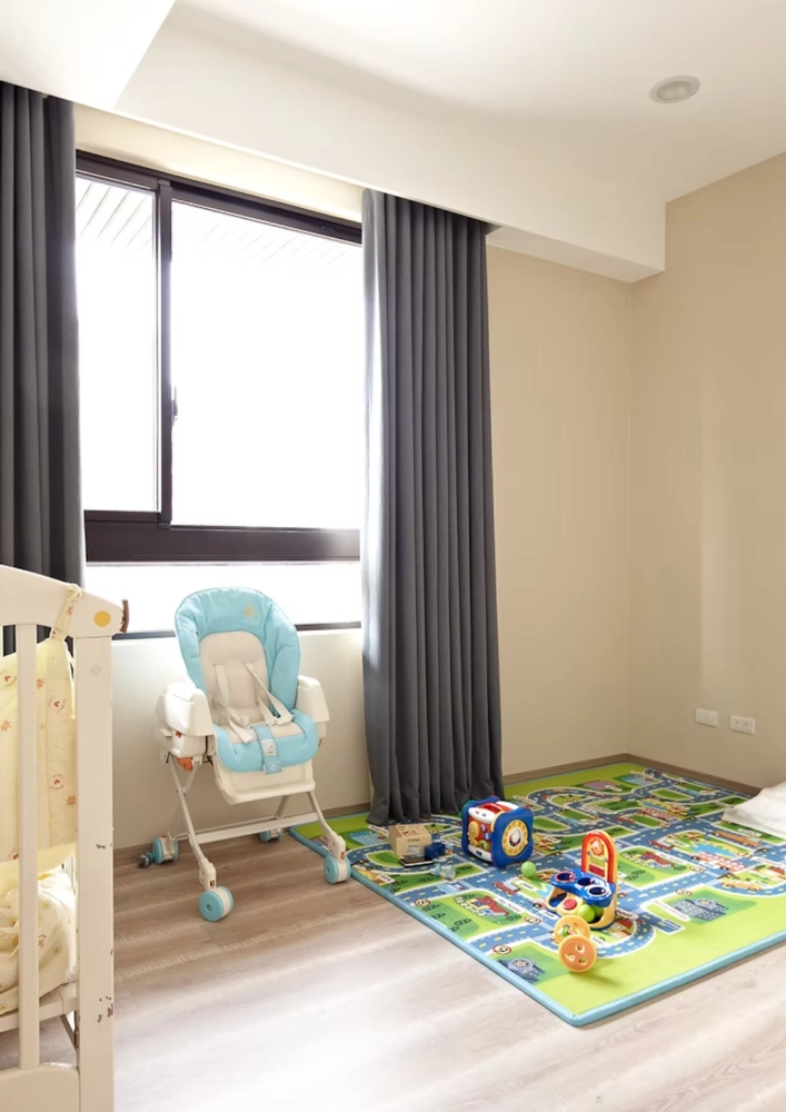 西岸曦 sun from west coast