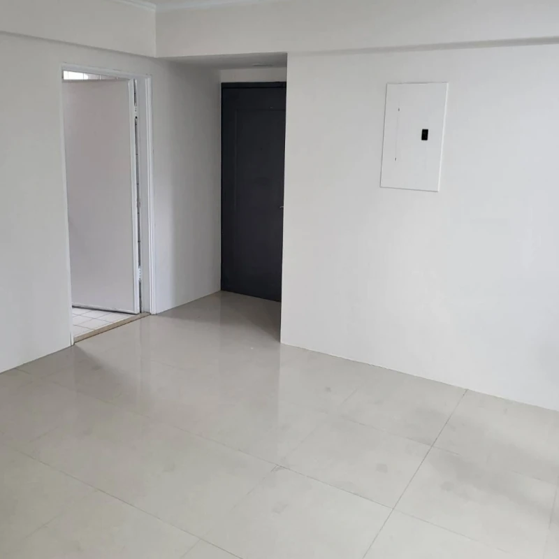 恭賀汐止區康寧街住家(壁紙+窗簾)工程完工｜台北壁紙安裝｜台北窗簾施工
