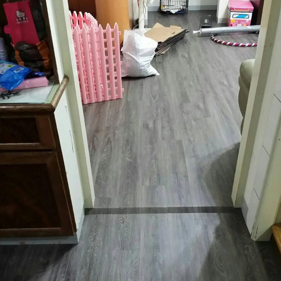 (二)塑膠地板