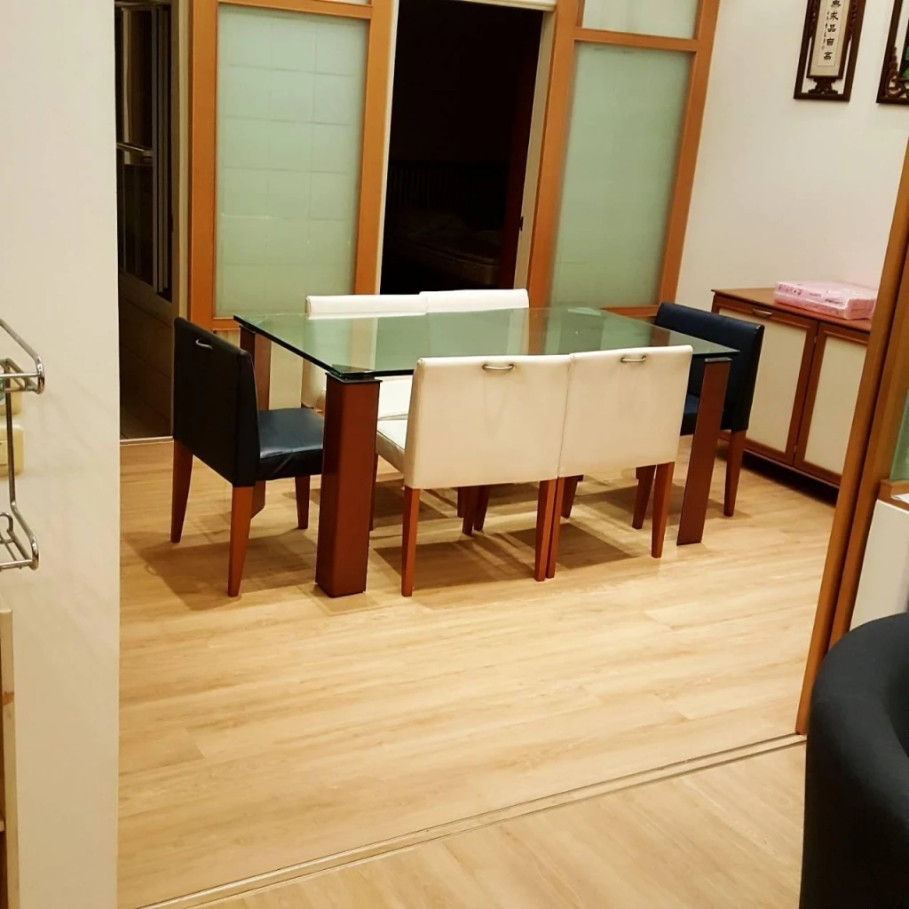 (二)塑膠地板