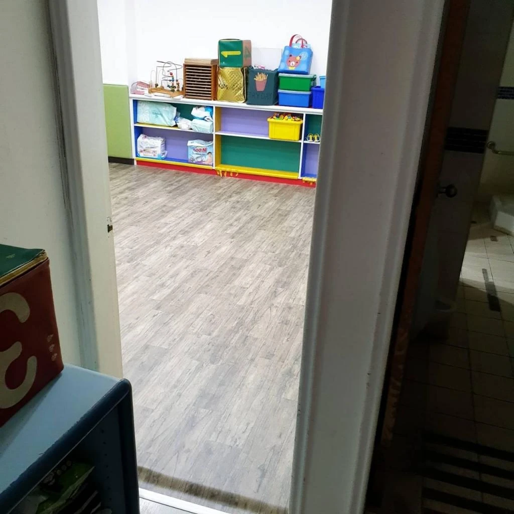 (三)兒童舒適地板