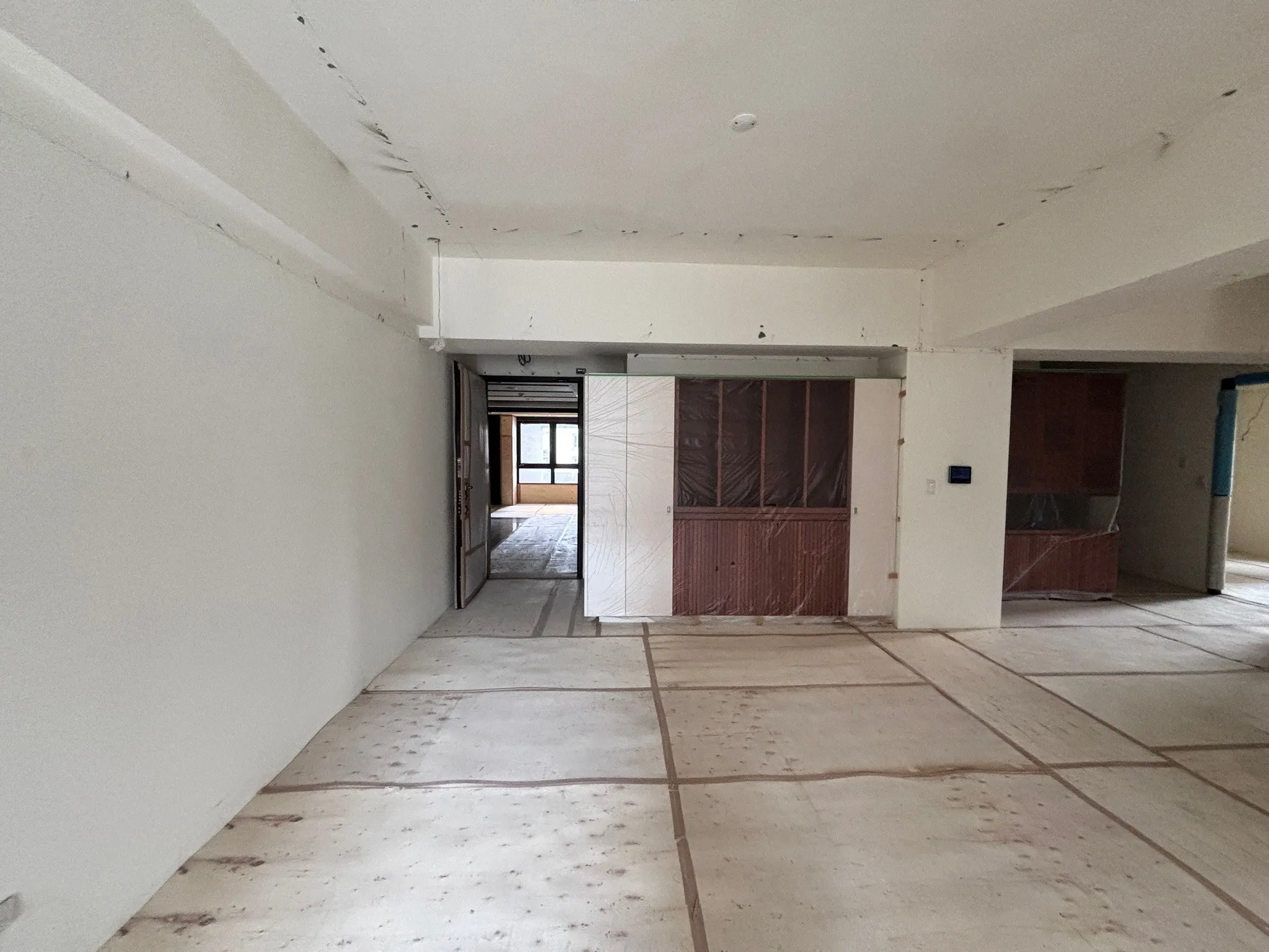 幫業主裝修的第四場案件了.....