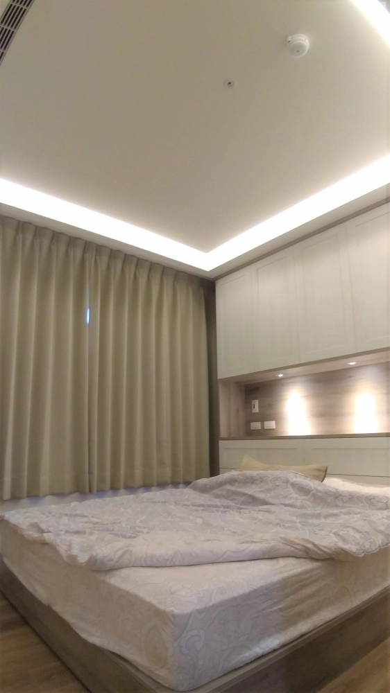 登陽仰峰白公館