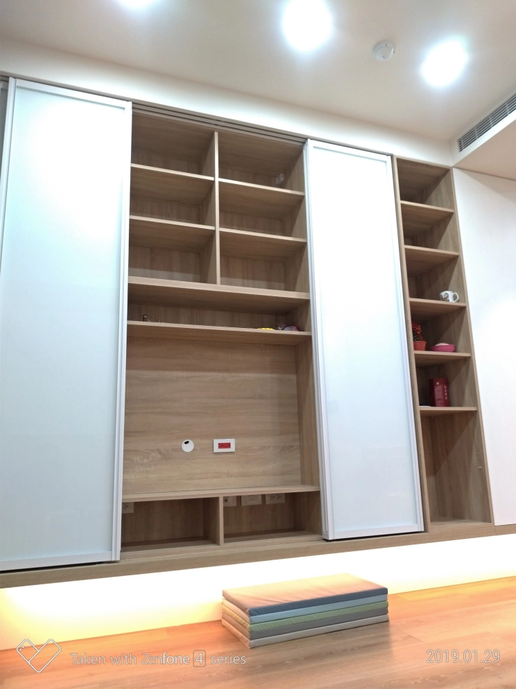 登陽仰峰白公館