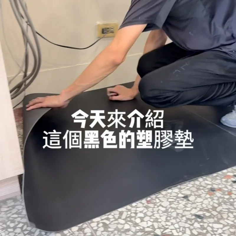 塑膠地板怎麼選?塑膠地板安裝/台中塑膠地板安裝