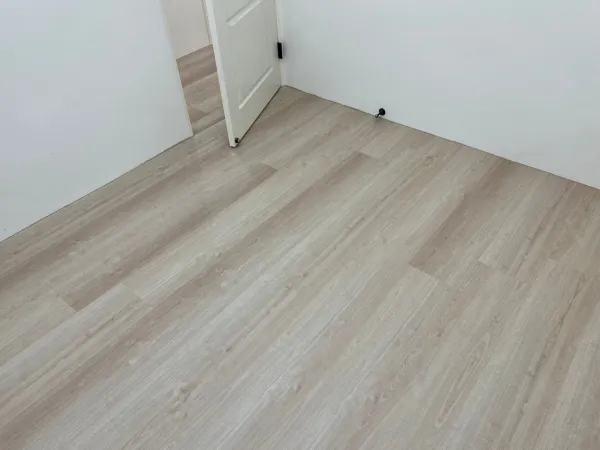 新竹山井｜6mm系列｜蜜絲嘉｜SPC地板安裝