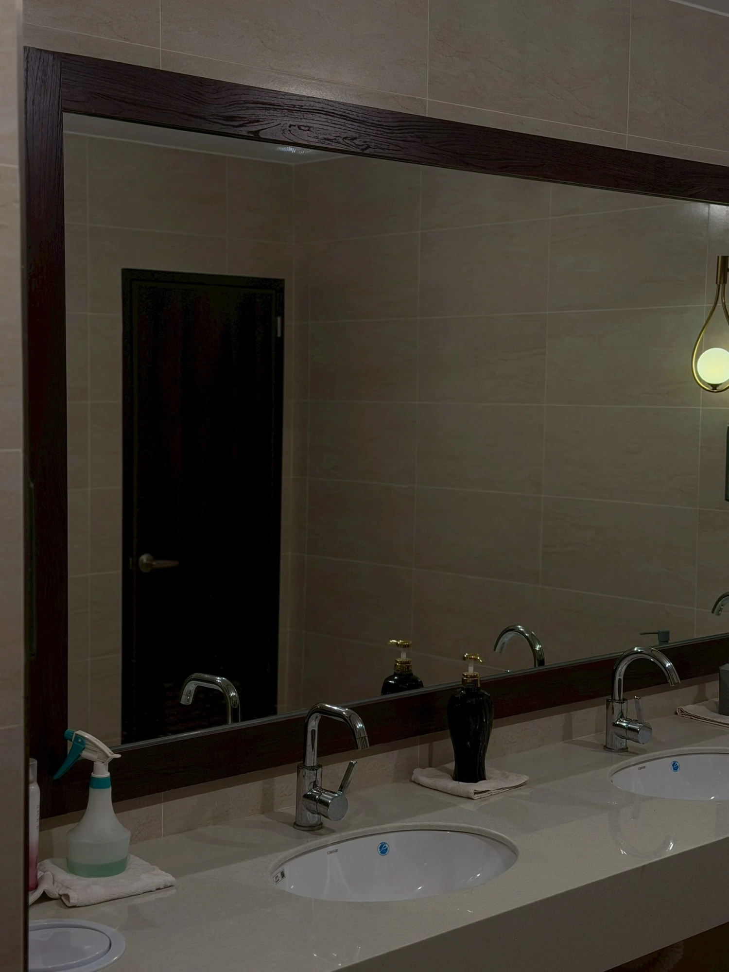 金錢豹5樓員休室廁所