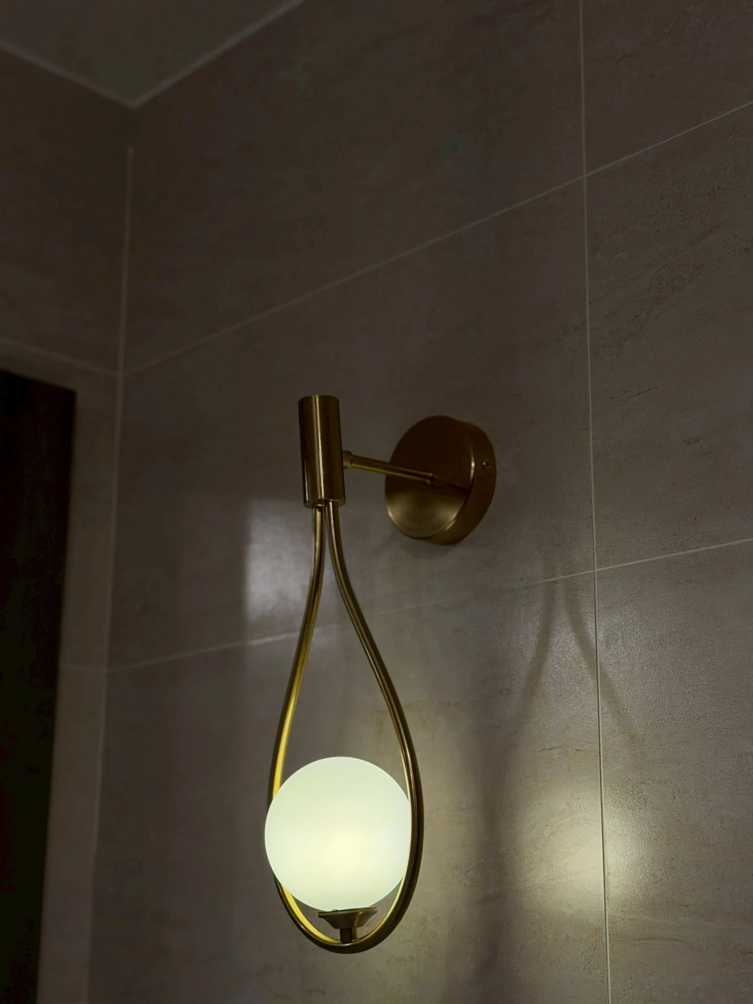 金錢豹5樓員休室廁所