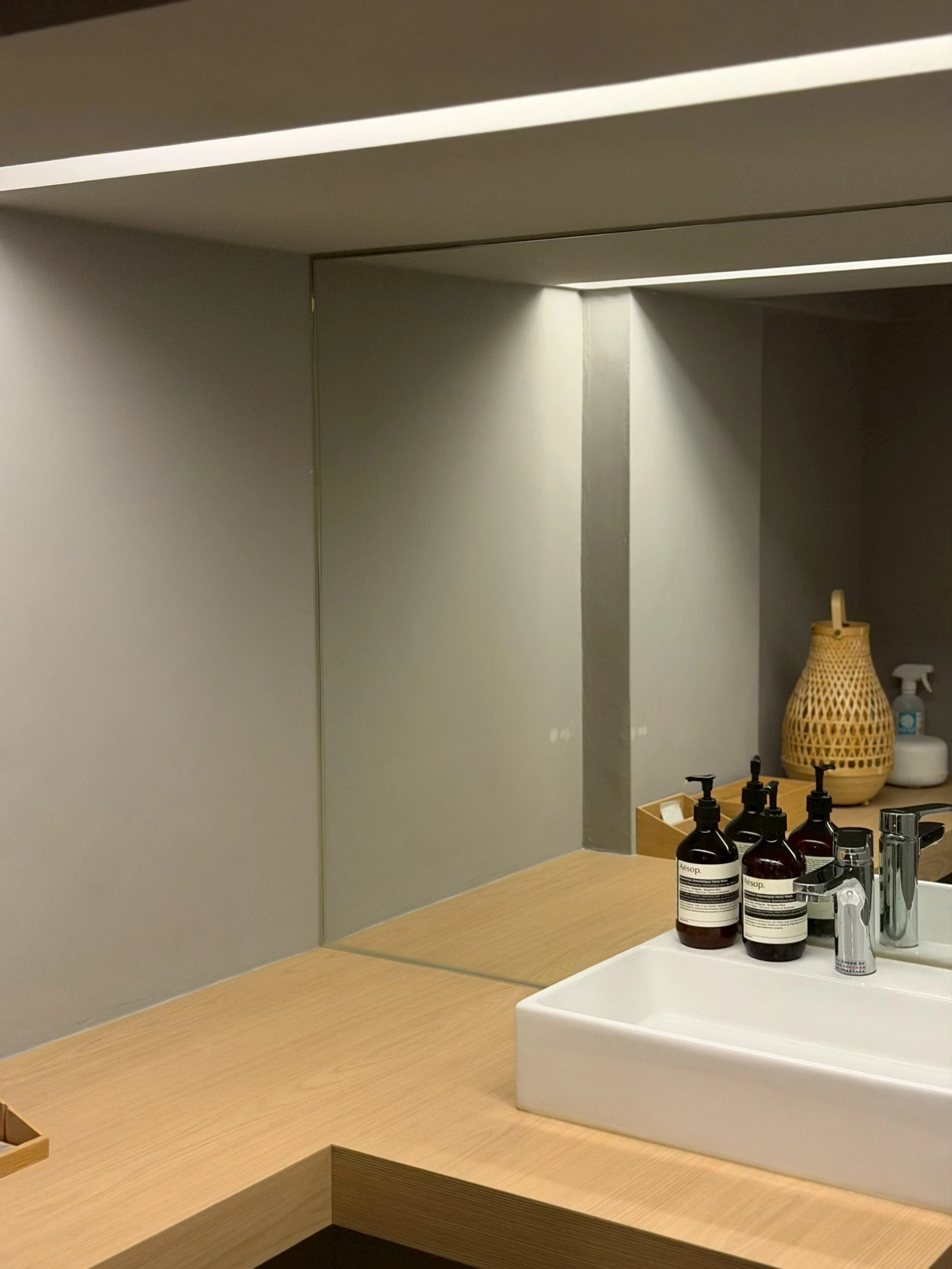 雲佃無菜單日料