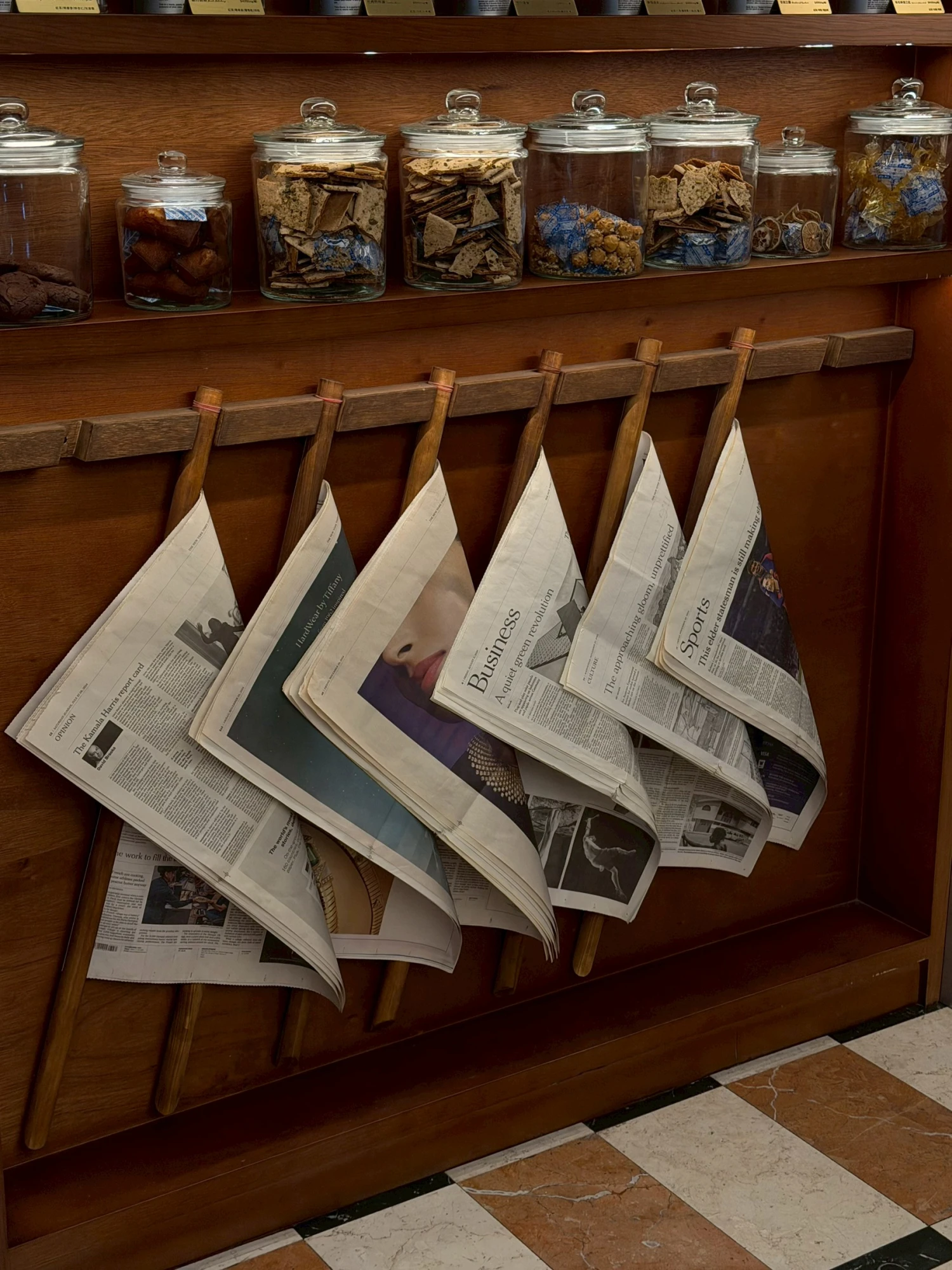 newsstand模範社區