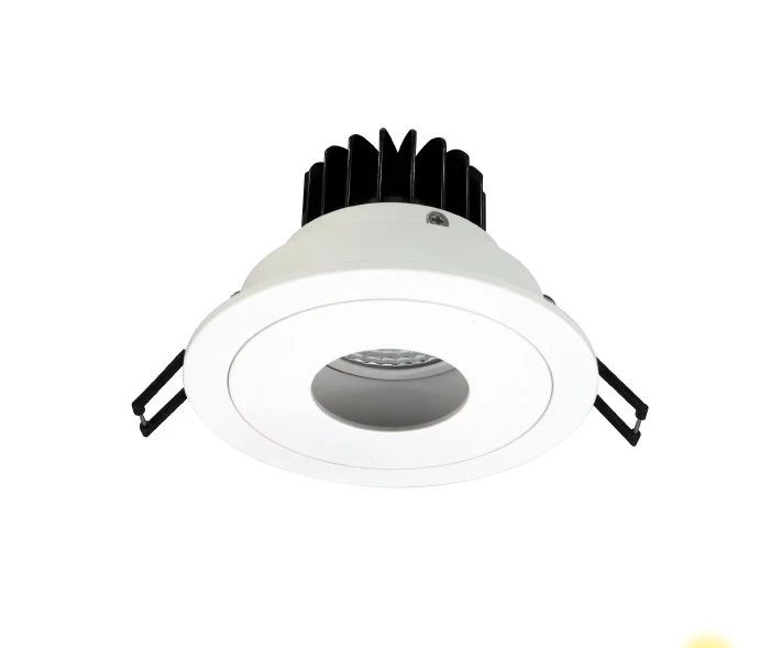 9.5公分晶鑽防眩崁燈