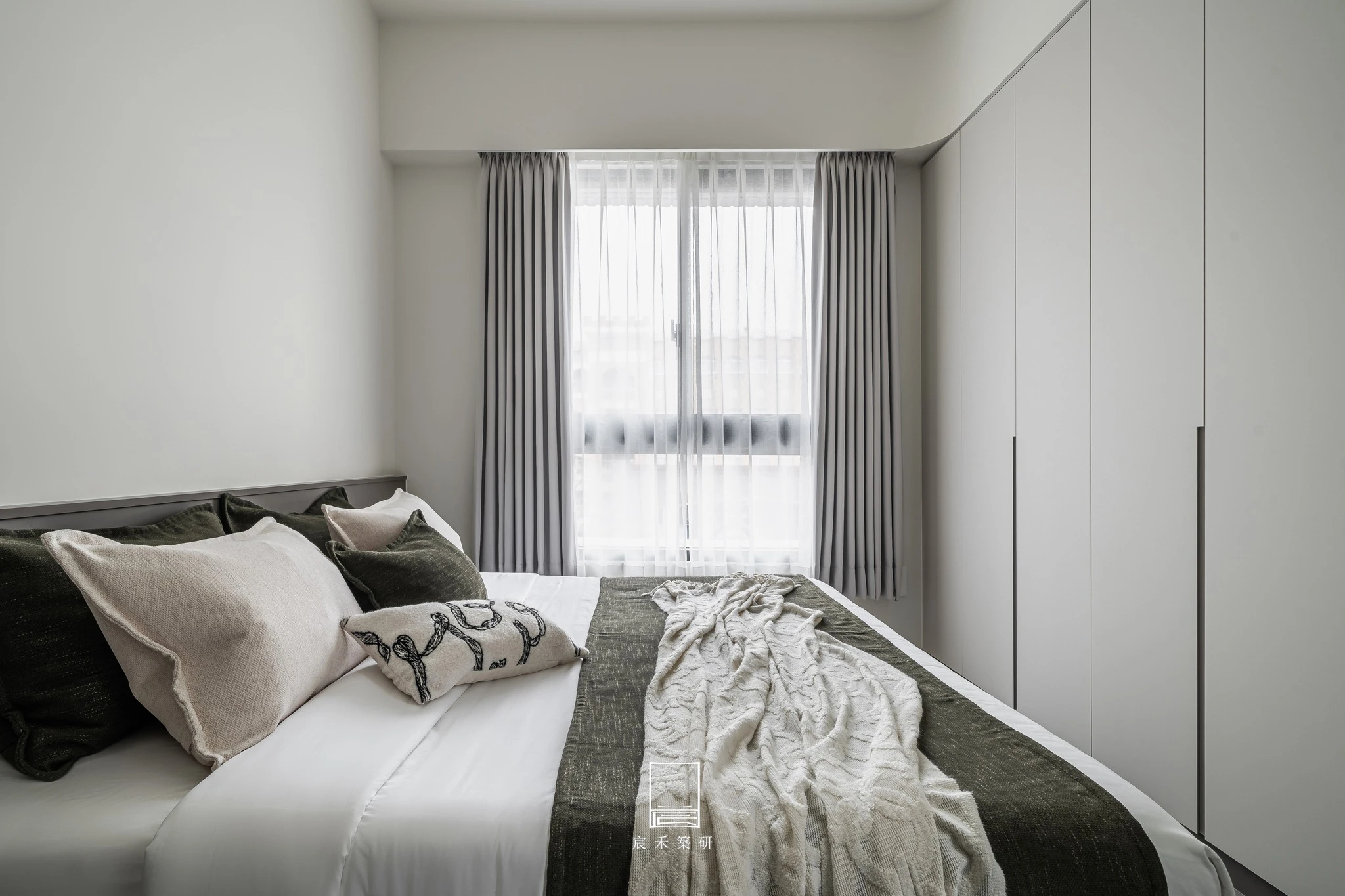 晨心初照．和心共築