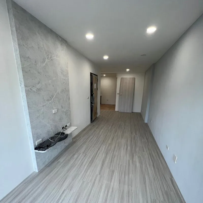 SPC石塑卡扣地板