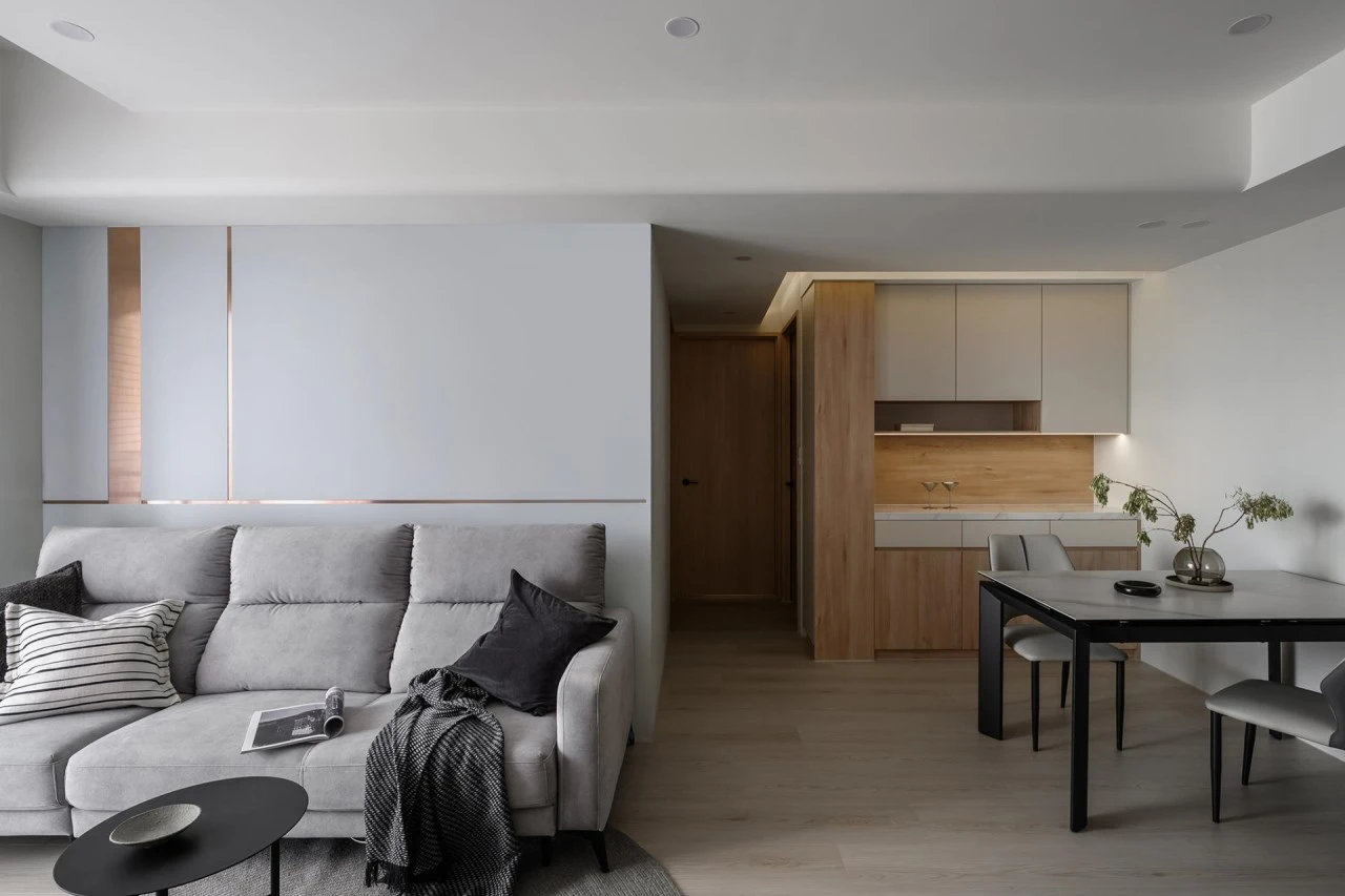 Realm of Pure Light 素光之境