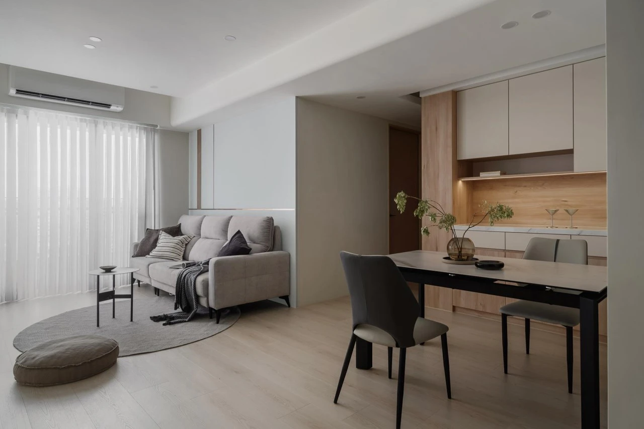 Realm of Pure Light 素光之境