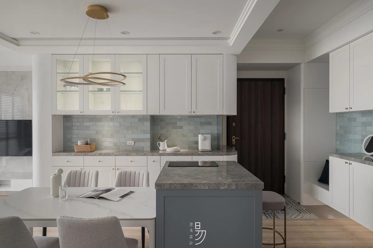 Sunny In November 十一月晴