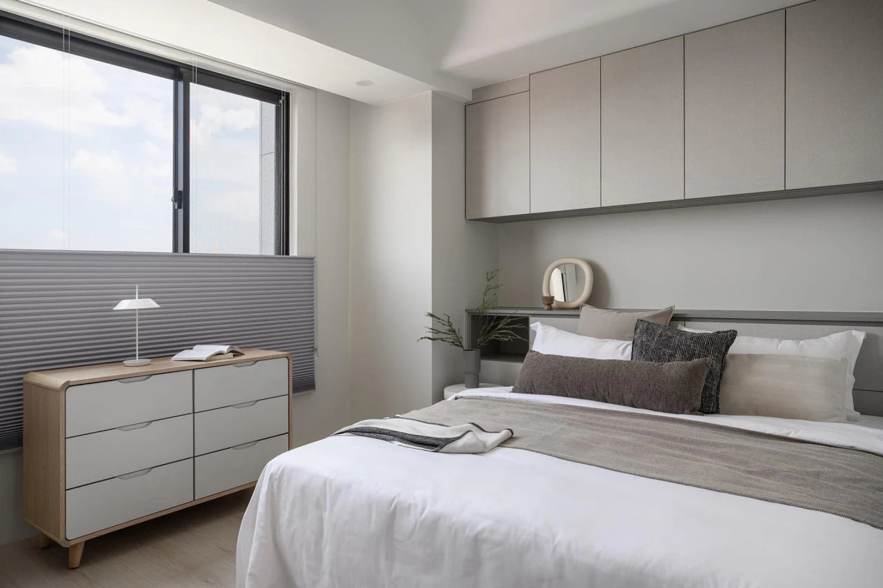 Realm of Pure Light 素光之境