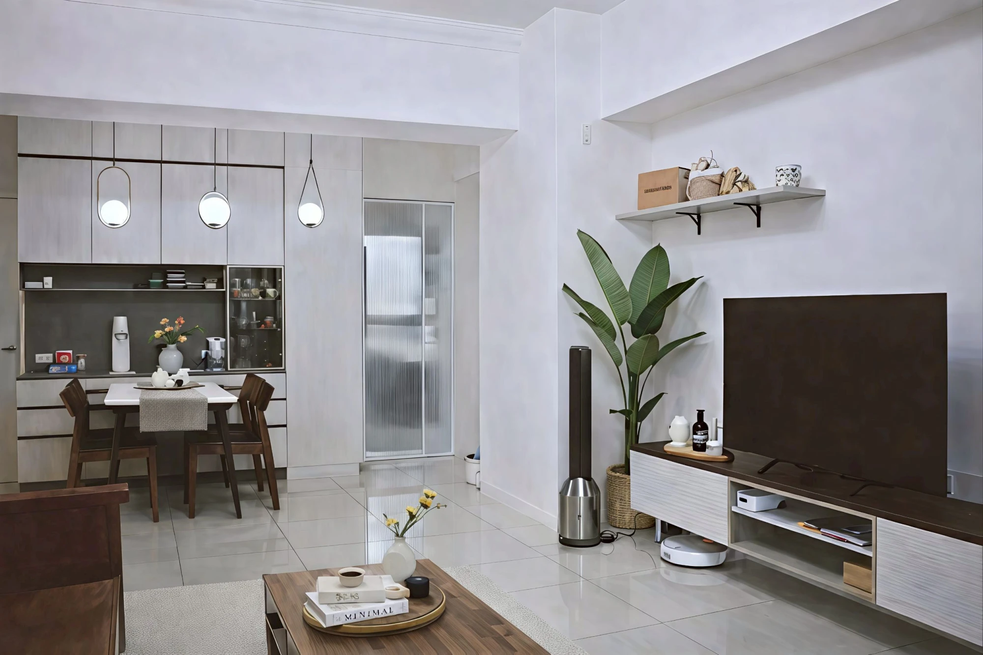 暖白木質 × 自然留白