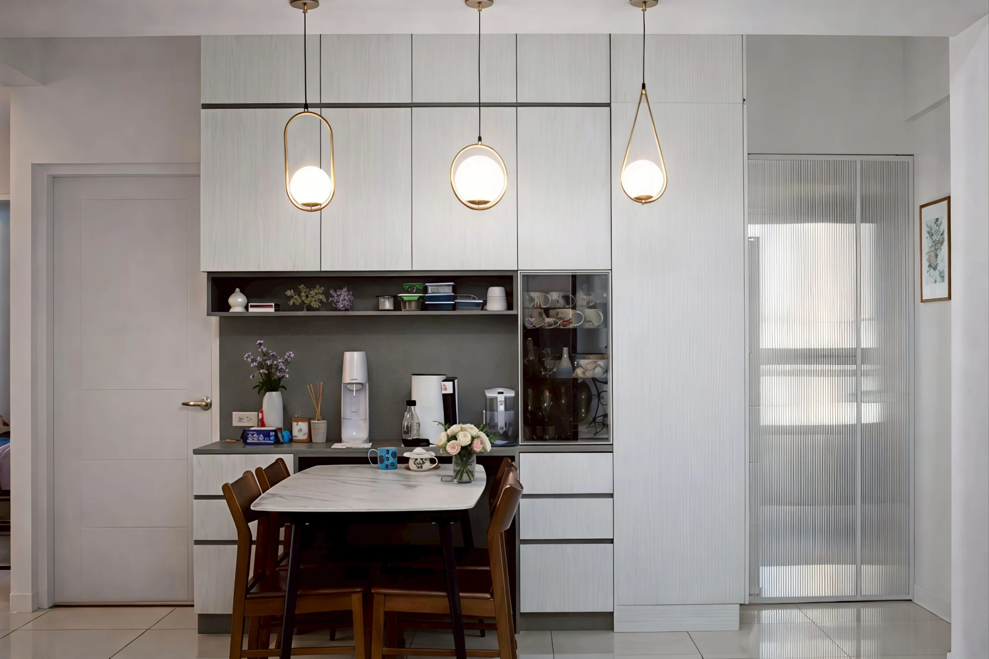 暖白木質 × 自然留白