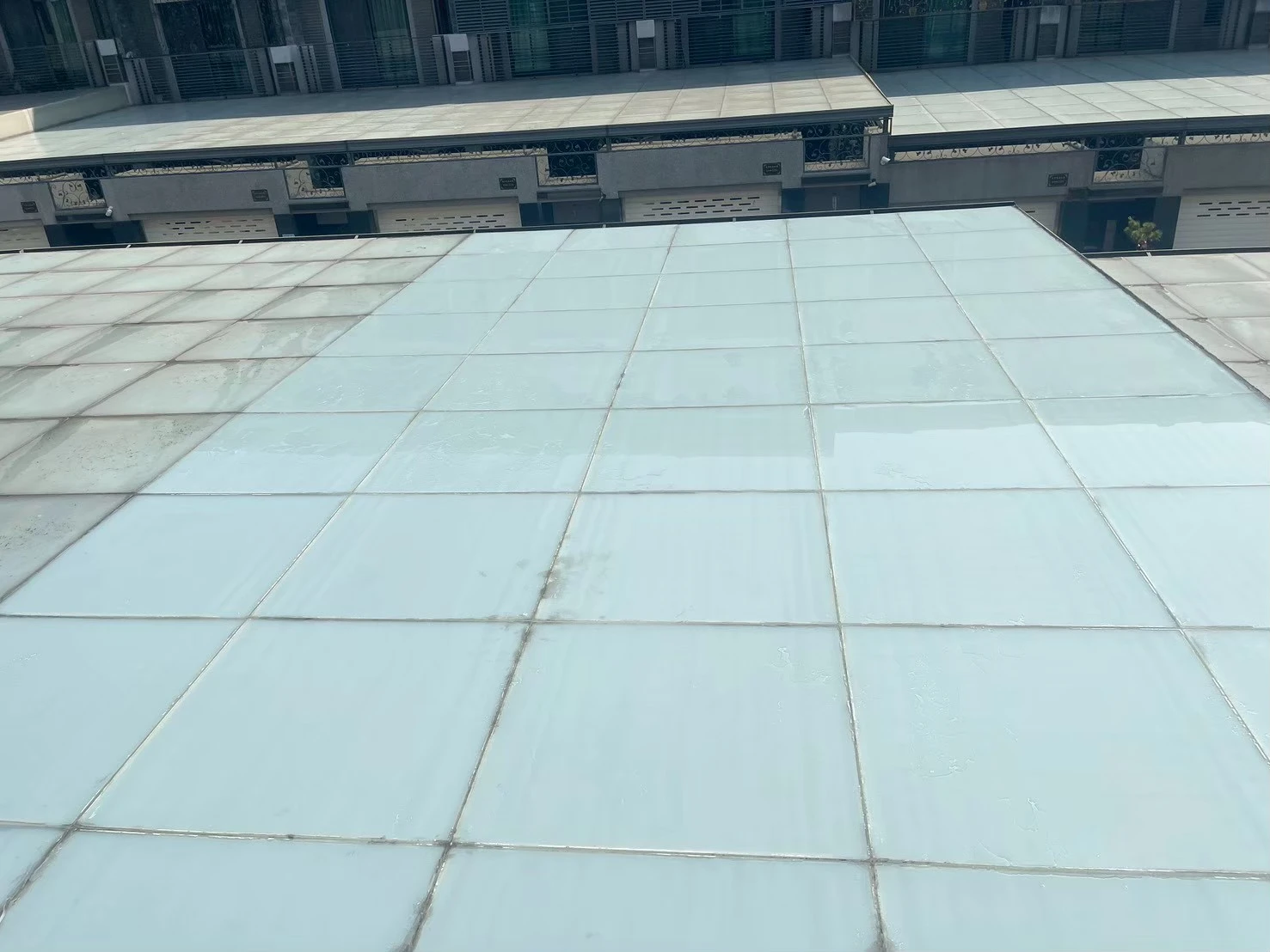 採光罩清潔