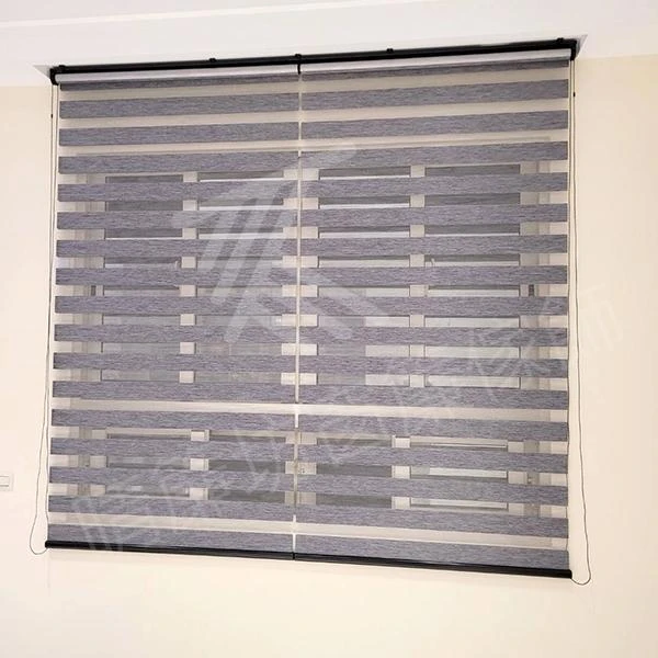 【麻織面調光捲簾】【燙金遮光布】【條紋窗紗】【雙重奏風琴簾】【進口窗紗】【素色遮光捲簾】【棉麻遮光布】【拼色印花遮光布】