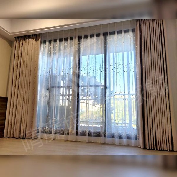 【仿麻遮光布】【無縫窗紗】【直條紋遮光布】【仿麻印花遮光布 】北斗透天電梯住宅案