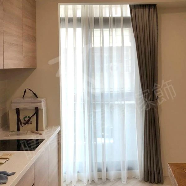 【遮光布】【窗紗】【遮調光捲簾】沙鹿住宅案