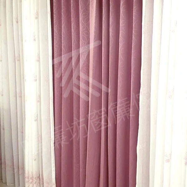 【半遮光窗簾布】【仿麻繡面窗紗】【coulisse白色木百葉】【床頭菱形皮革造型牆】【遮調光捲簾】員林透天住宅案