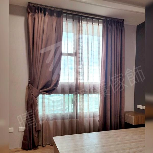 【印花遮光布】【橫紋無縫窗紗】【方形木軌】【織錦緹花遮光布】【橫紋羅馬簾】員林華廈大樓住宅案