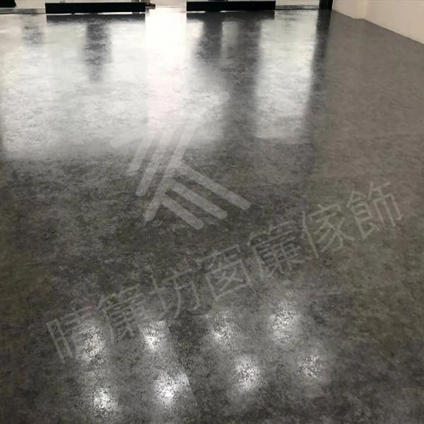 【耐磨塑膠地磚】【方塊地毯】【灰色亞麻窗紗】【3