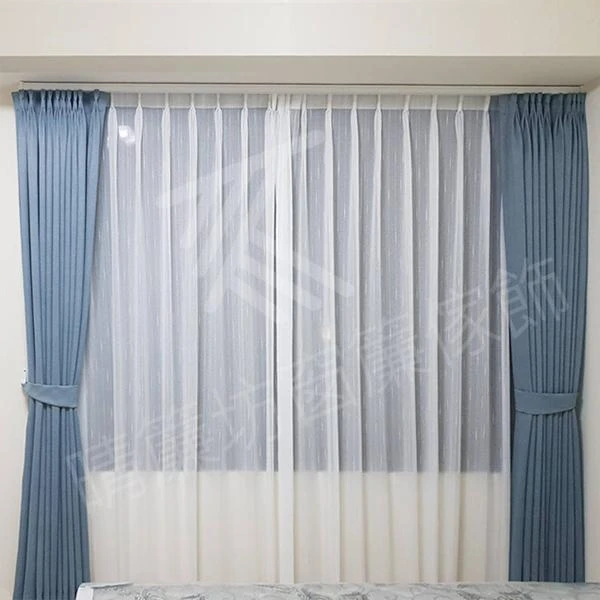 【半遮光窗簾布】【白色條紋窗紗】【方形藝術木軌】【遮調光捲簾】彰化陳先生住宅案