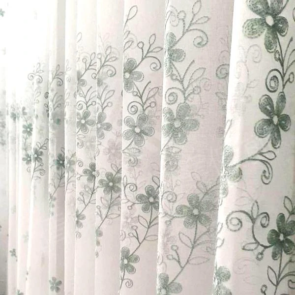 【半遮光窗簾布】【仿麻繡面窗紗】【coulisse白色木百葉】【床頭菱形皮革造型牆】【遮調光捲簾】員林透天住宅案