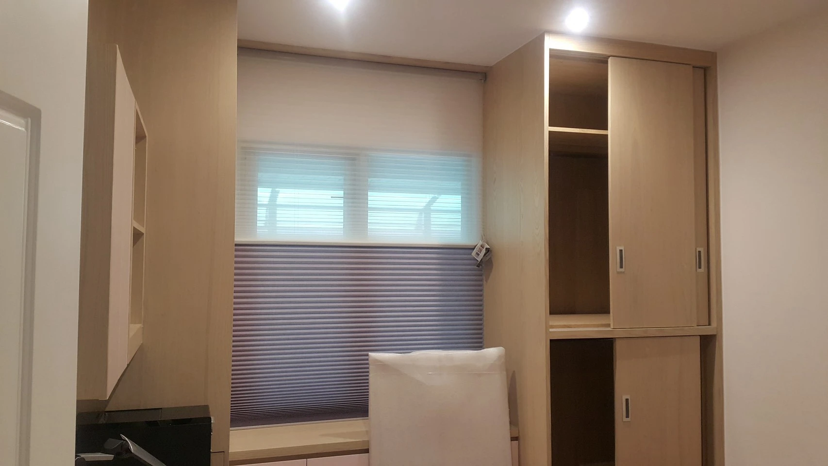 Hunter Douglas