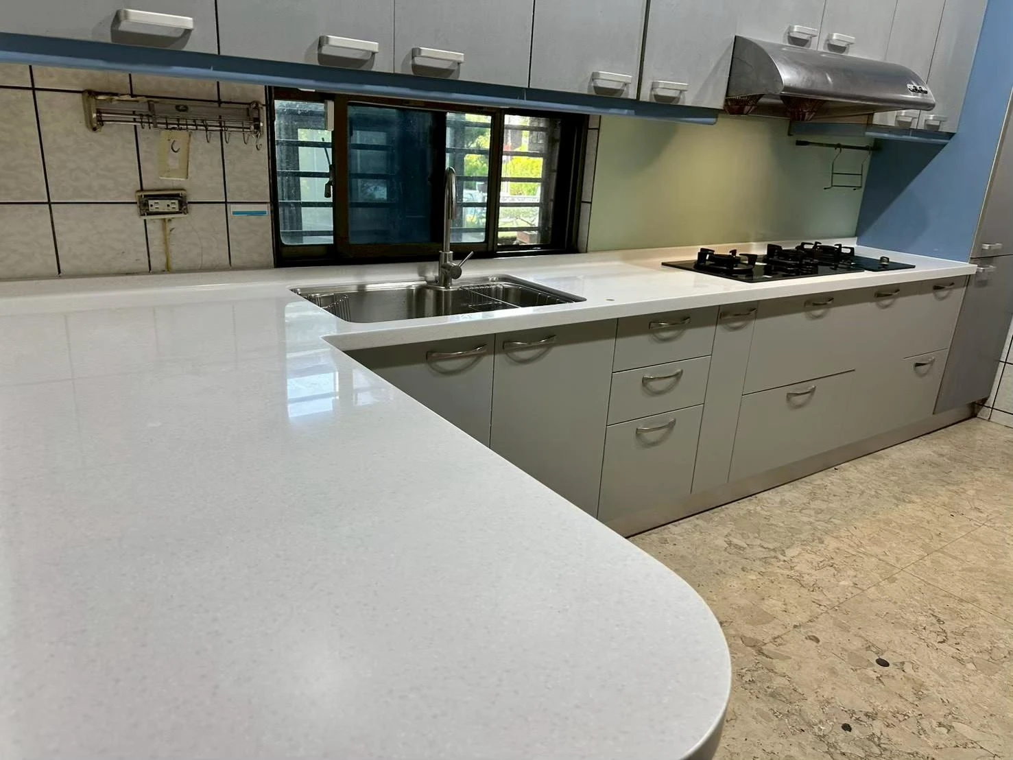 桃園八德區L型廚具(下櫃重做 上櫃延用)
