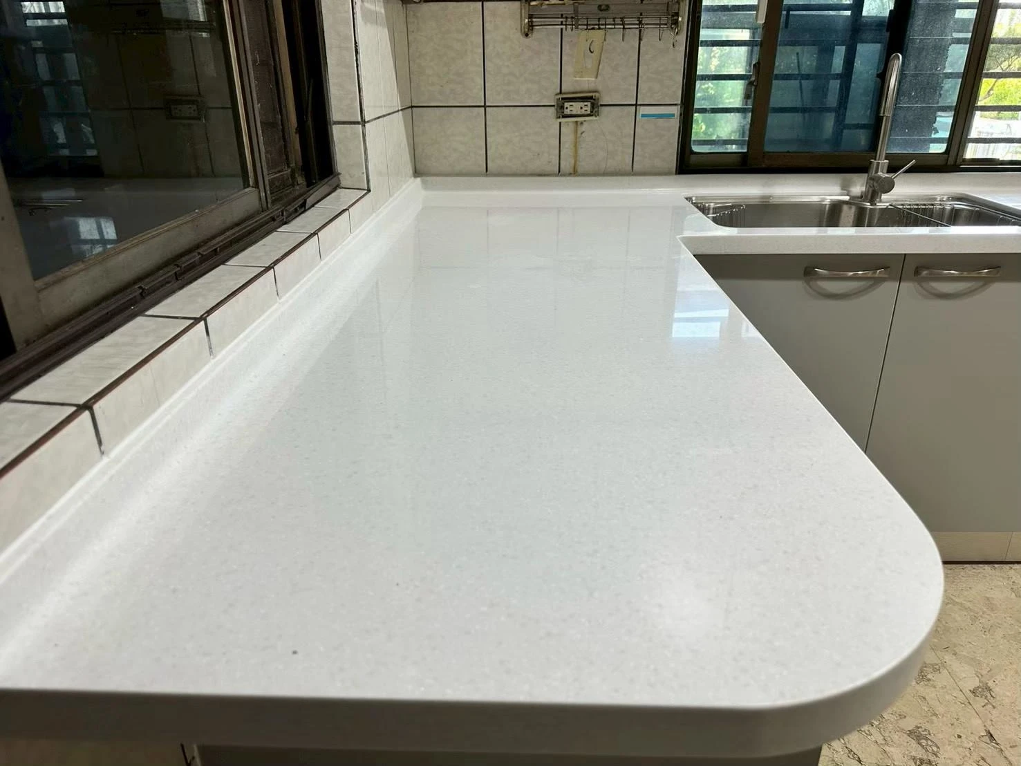 桃園八德區L型廚具(下櫃重做 上櫃延用)