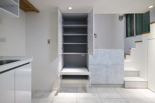 CASA – Zhongshan6 · 台北全室系統櫃設計
