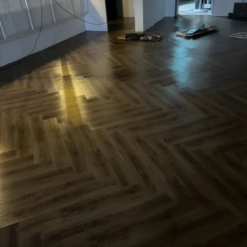 地板下面需要墊層嗎？SPC卡扣地板安裝｜台中SPC卡扣地板