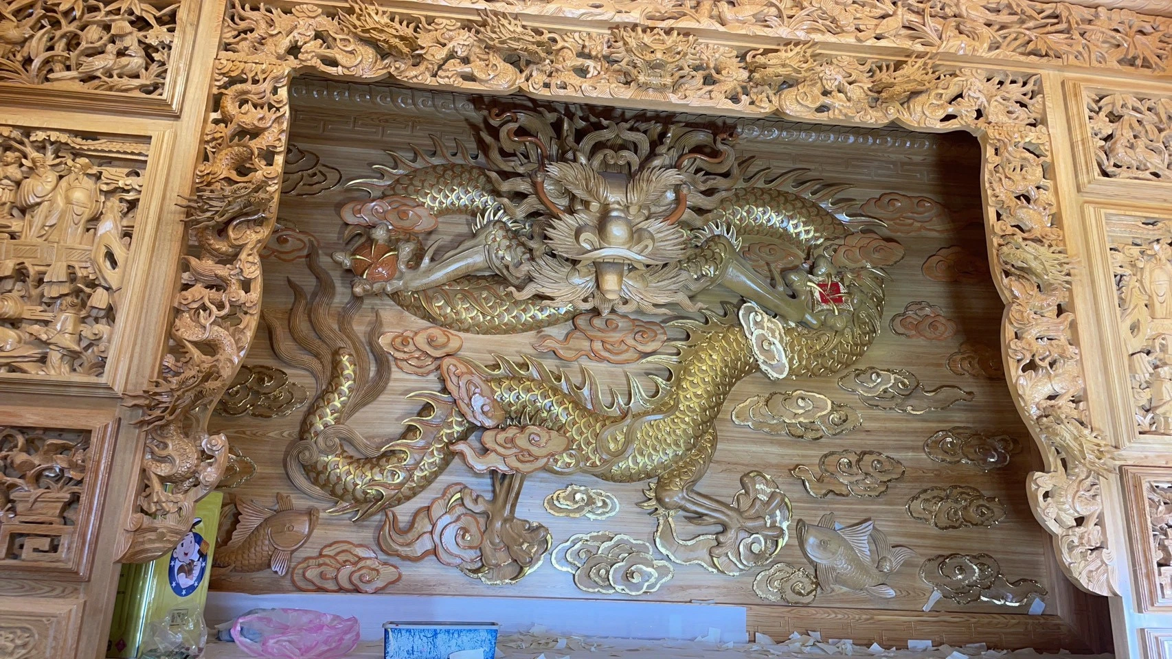 石雕與木雕工程