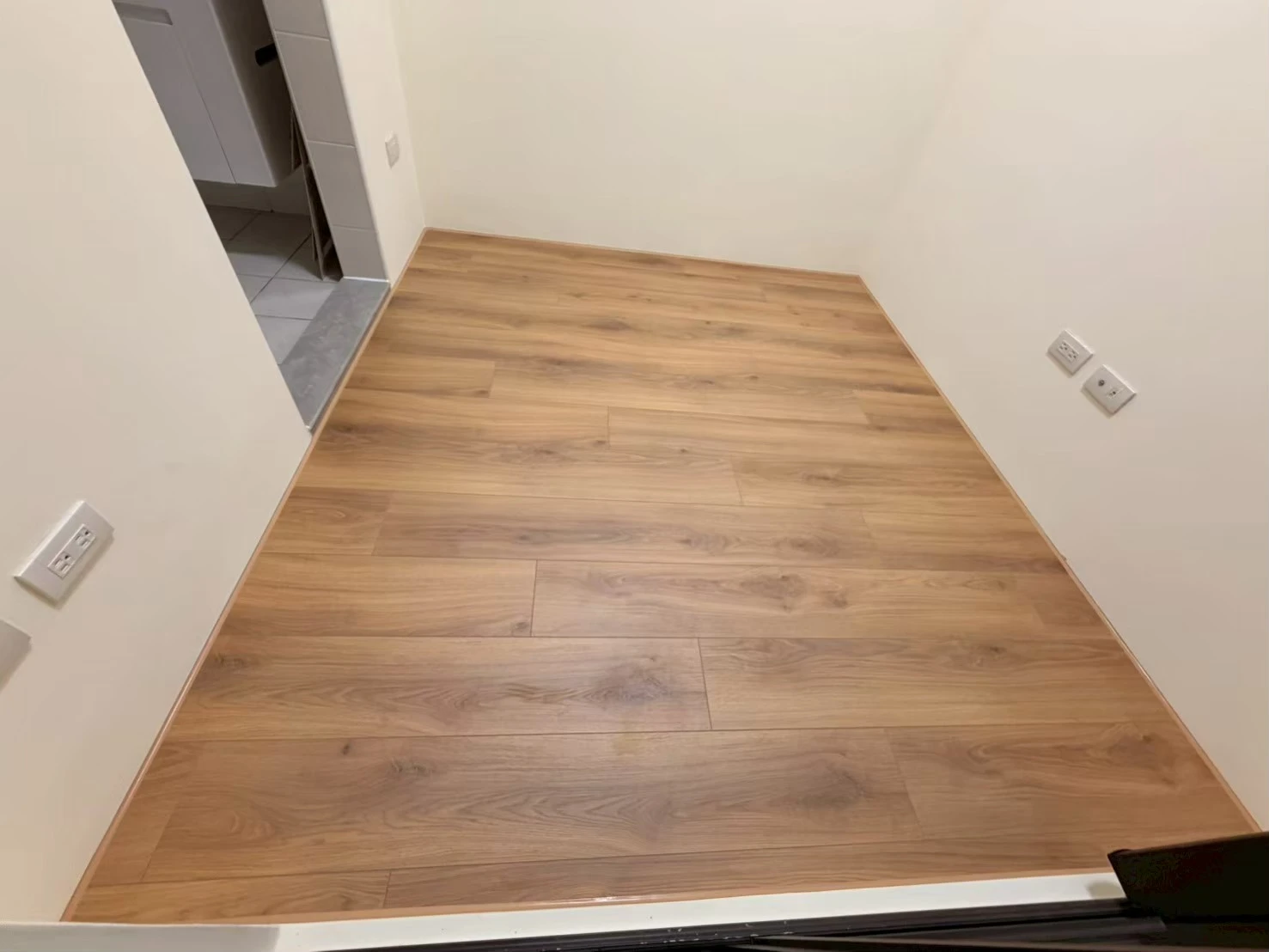 民雄樹院裡3F3 538 692 橡木