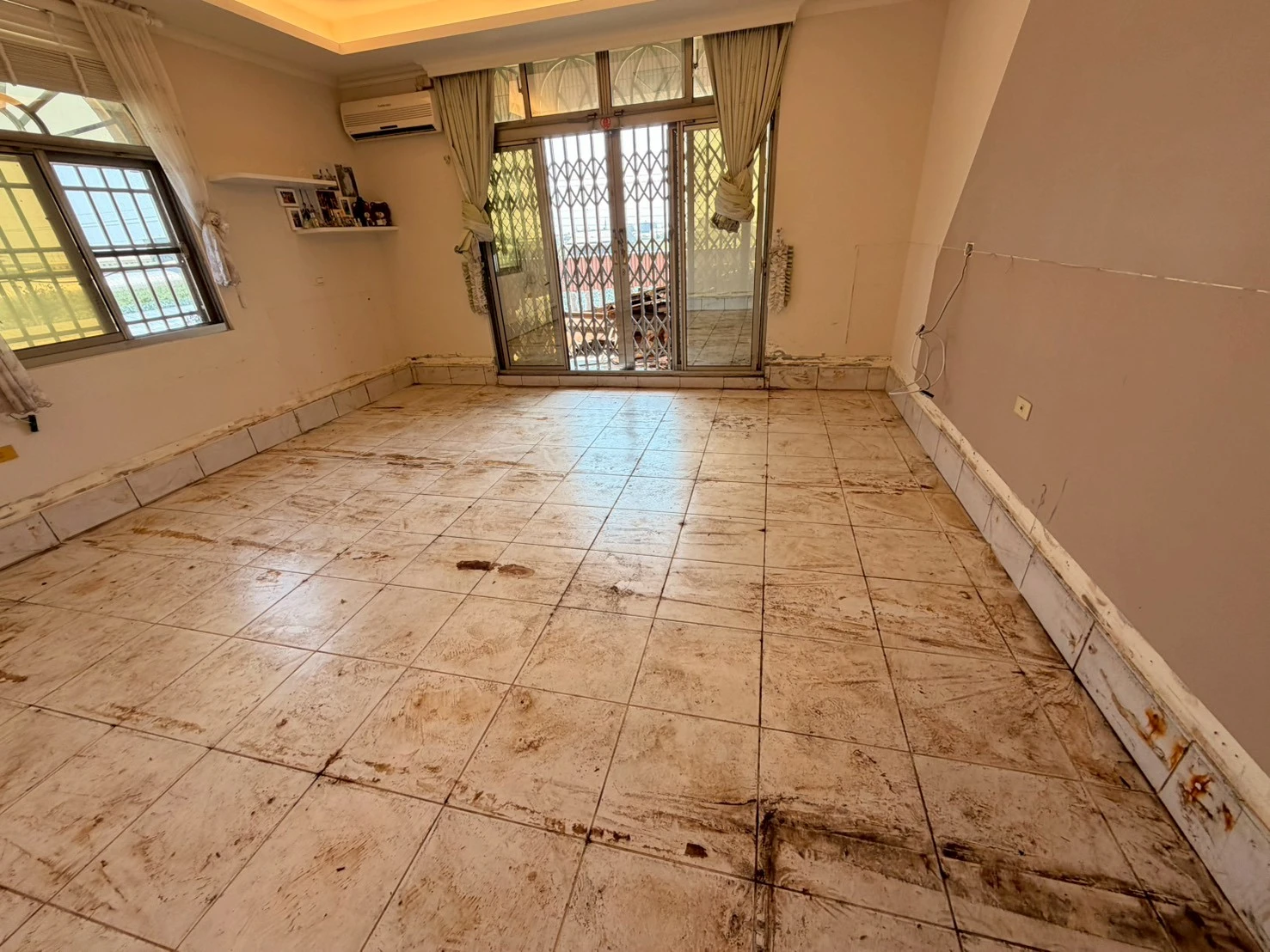 新港施先生拆除