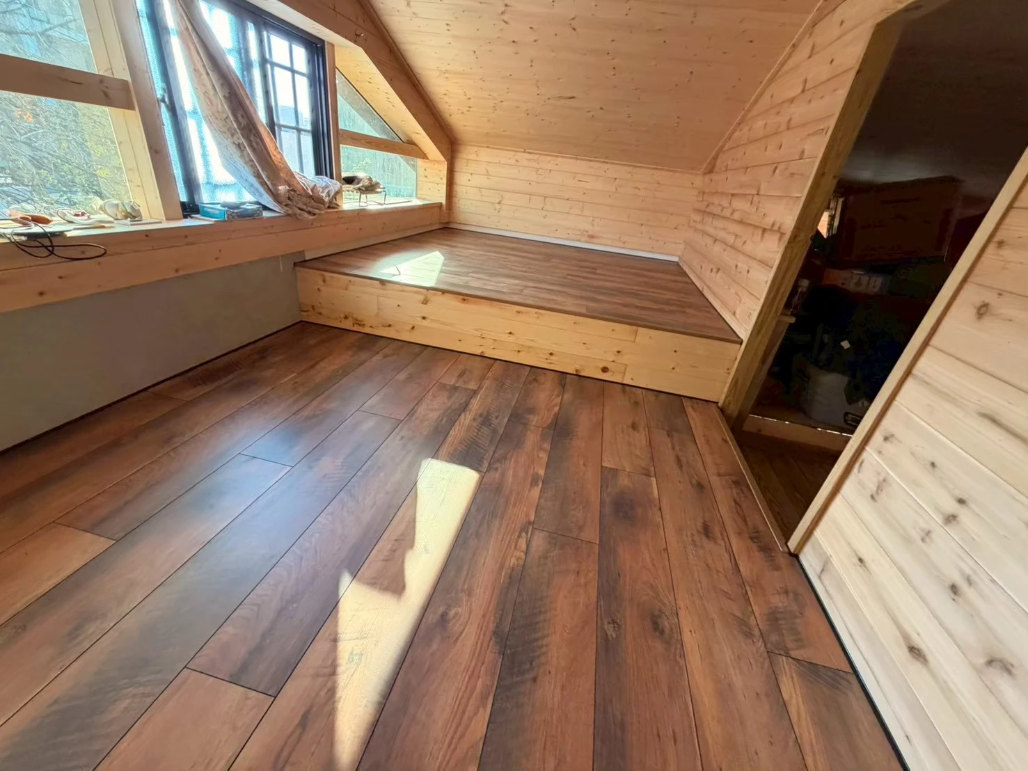 西螺 526 678 黑色