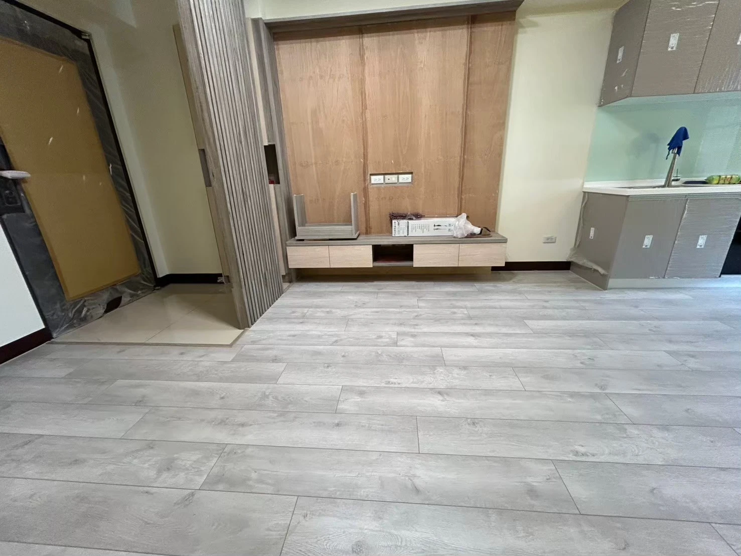 斗六微風city 3-3