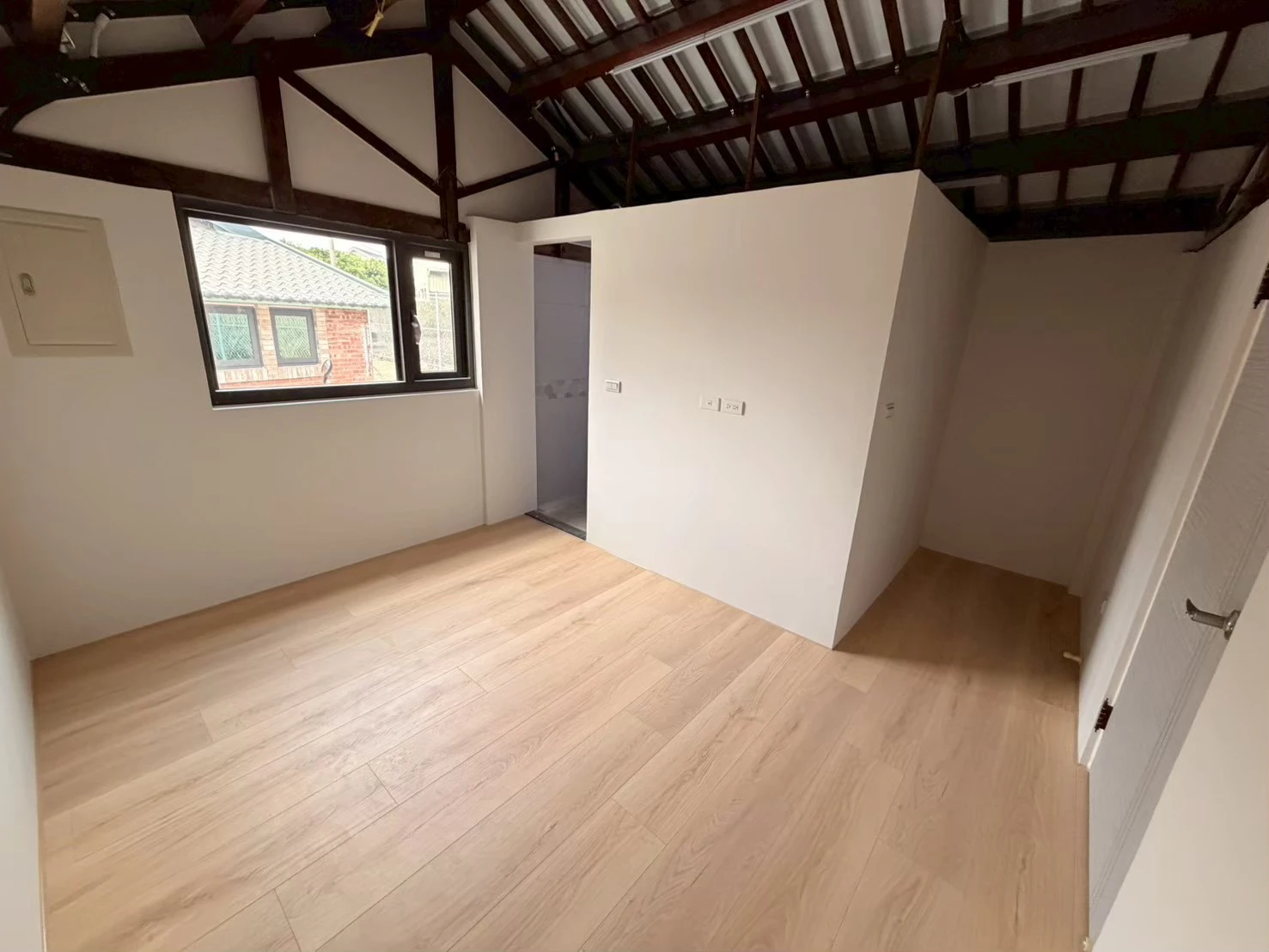 民雄鄉東勢湖111之2號（厝2）蔡設計 0812 白橡木