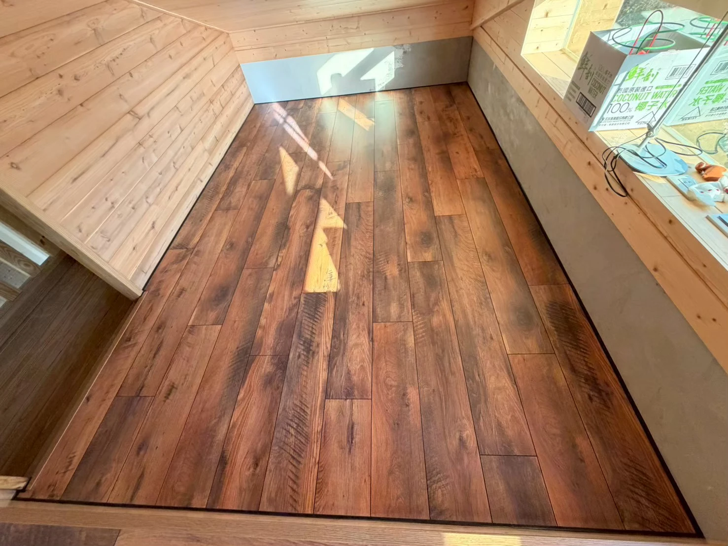 西螺 526 678 黑色