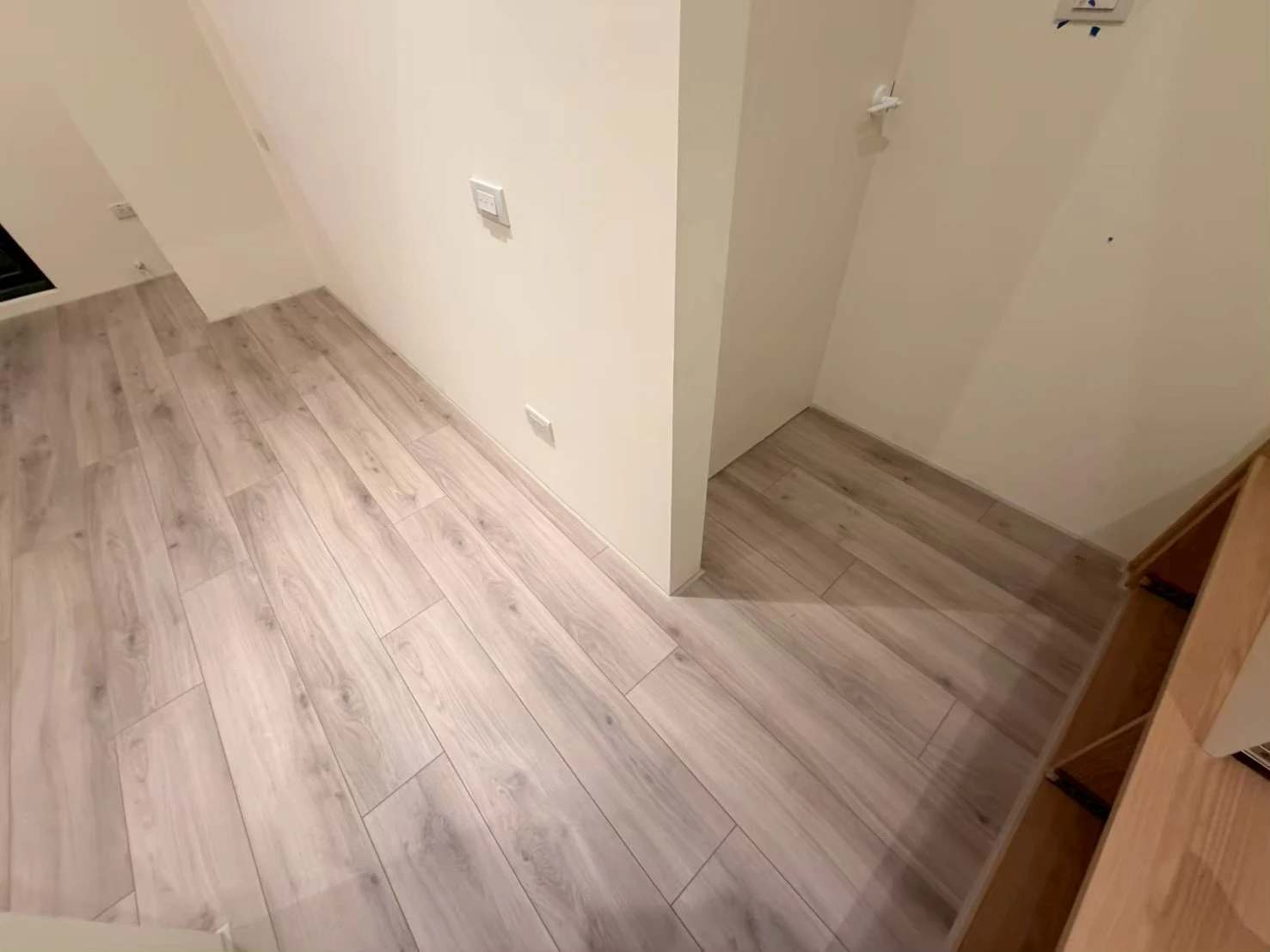 民雄樹院裡3F5 538 695 岩灰