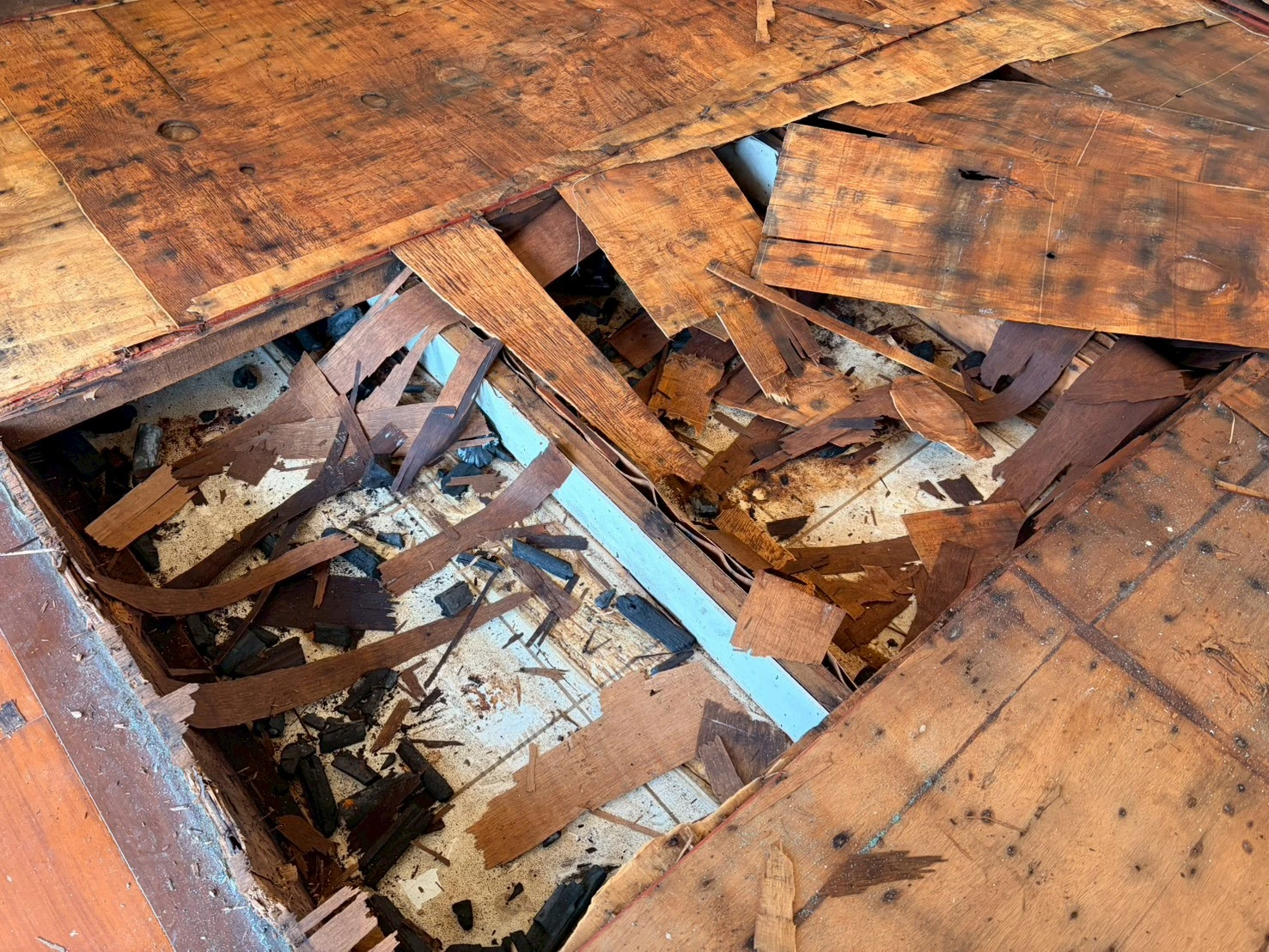 新港施先生拆除