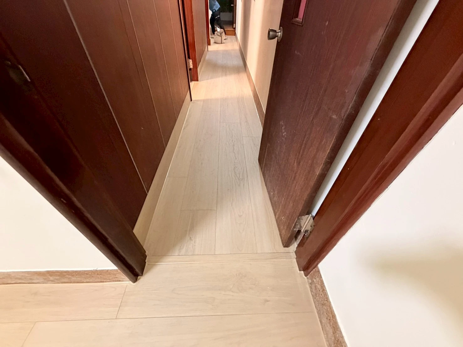 富健家LN0815、0819暗米、岩灰